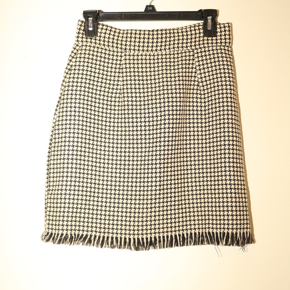 Women's Suite - Picture 3 of 5